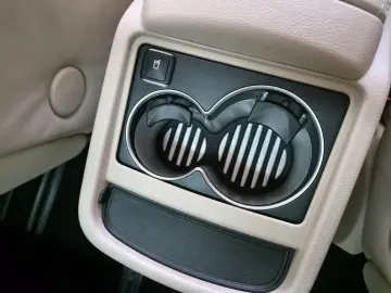 MERCEDES-BENZ V 300 d 4M lang AMG EXCLUSIVE Pano AHK…
