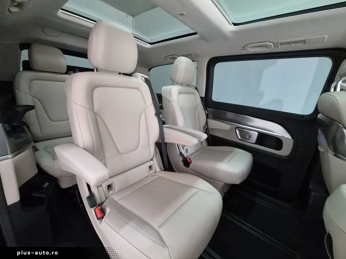 MERCEDES-BENZ V 300 d 4M lang AMG EXCLUSIVE Pano AHK&hellip;