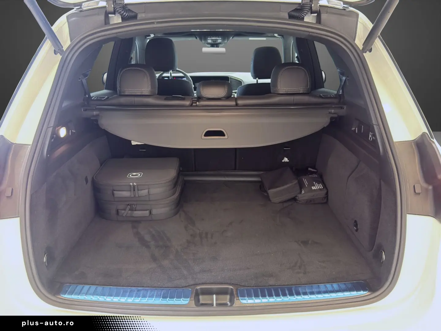 MERCEDES-BENZ GLE 350 de 4M AMG-Plus PANO-SHD 22  He&hellip;
