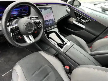 MERCEDES-BENZ EQE 43 AMG 4Matic NAV LED PANORAMA BUR…