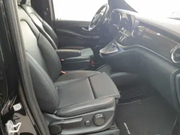 MERCEDES-BENZ V300d 4M Avantgarde Edition DIS AMG
