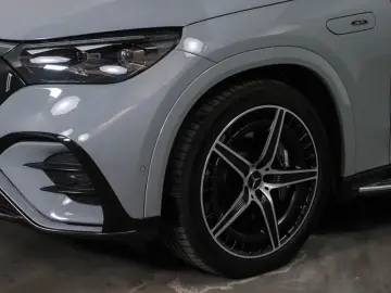 MERCEDES-BENZ EQE 43 AMG 4M SUV Night Hyperscreen AH…