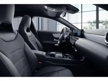 MERCEDES-BENZ CLA 250 e Coupé AMG Sitzkomfort-Paket SHZ MBUX