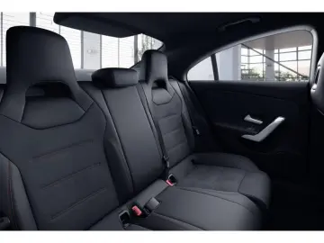 MERCEDES-BENZ CLA 250 e Coupé AMG Sitzkomfort-Paket SHZ MBUX