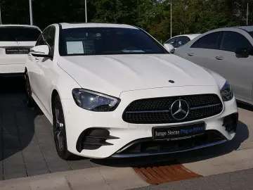 MERCEDES-BENZ E 300 e Limousine AMG SCHIEBEDACH 360  KEYLESS