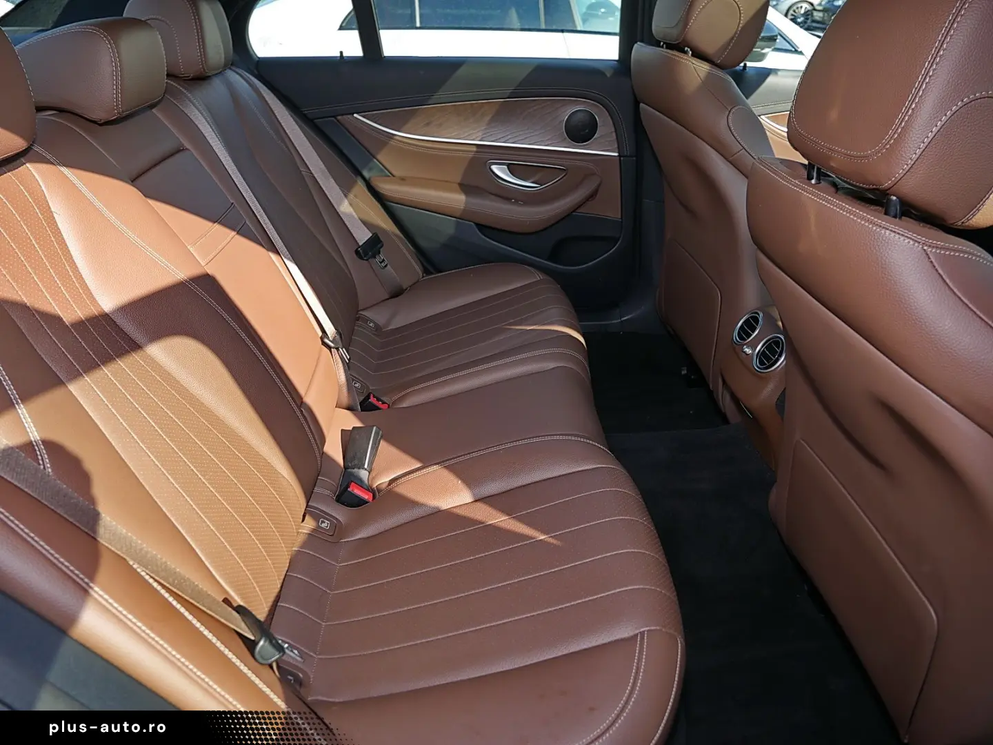 MERCEDES-BENZ E 300 e Limousine AMG SCHIEBEDACH 360  KEYLESS