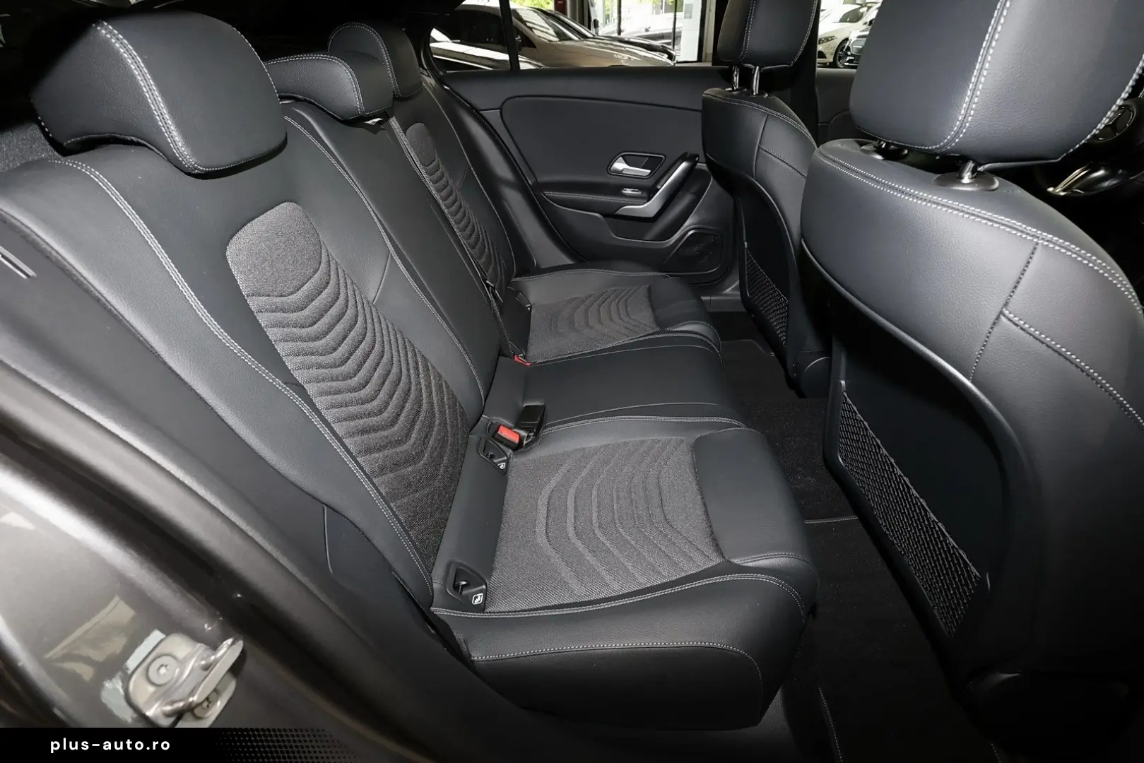 MERCEDES-BENZ A 220 4MATIC Limo PANO MEMORY DISTRO 3&hellip;