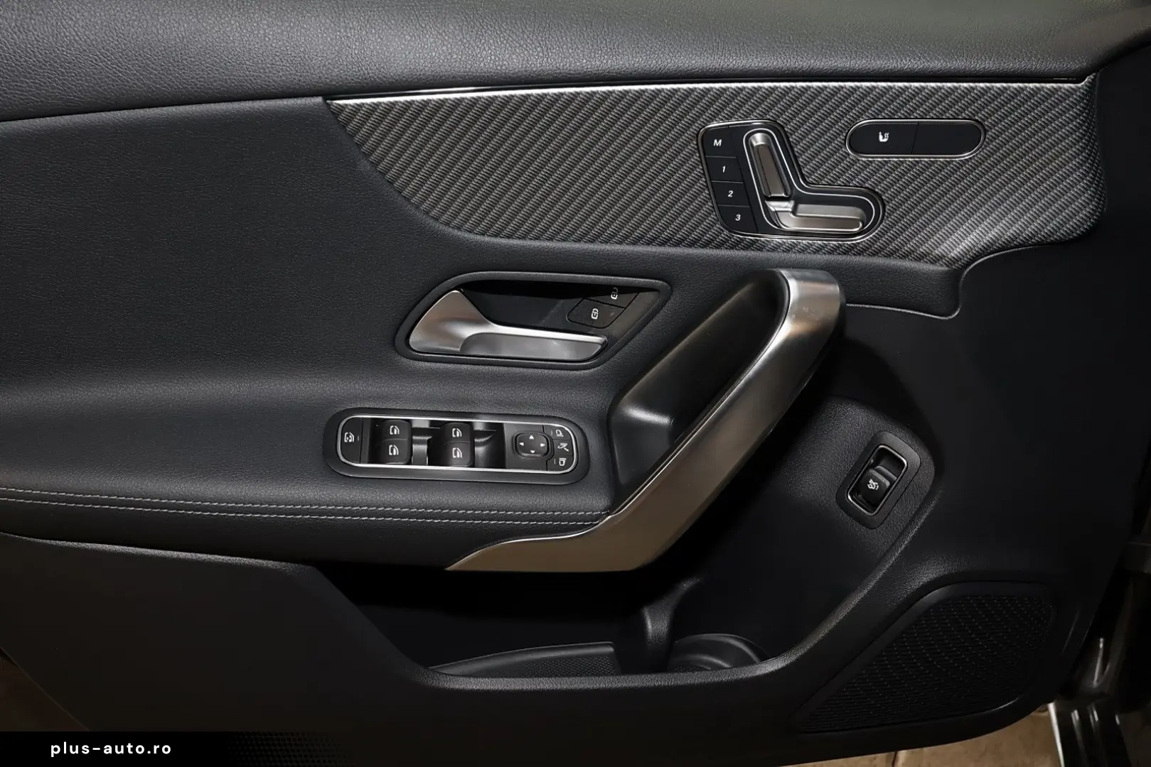 MERCEDES-BENZ A 220 4MATIC Limo PANO MEMORY DISTRO 3&hellip;