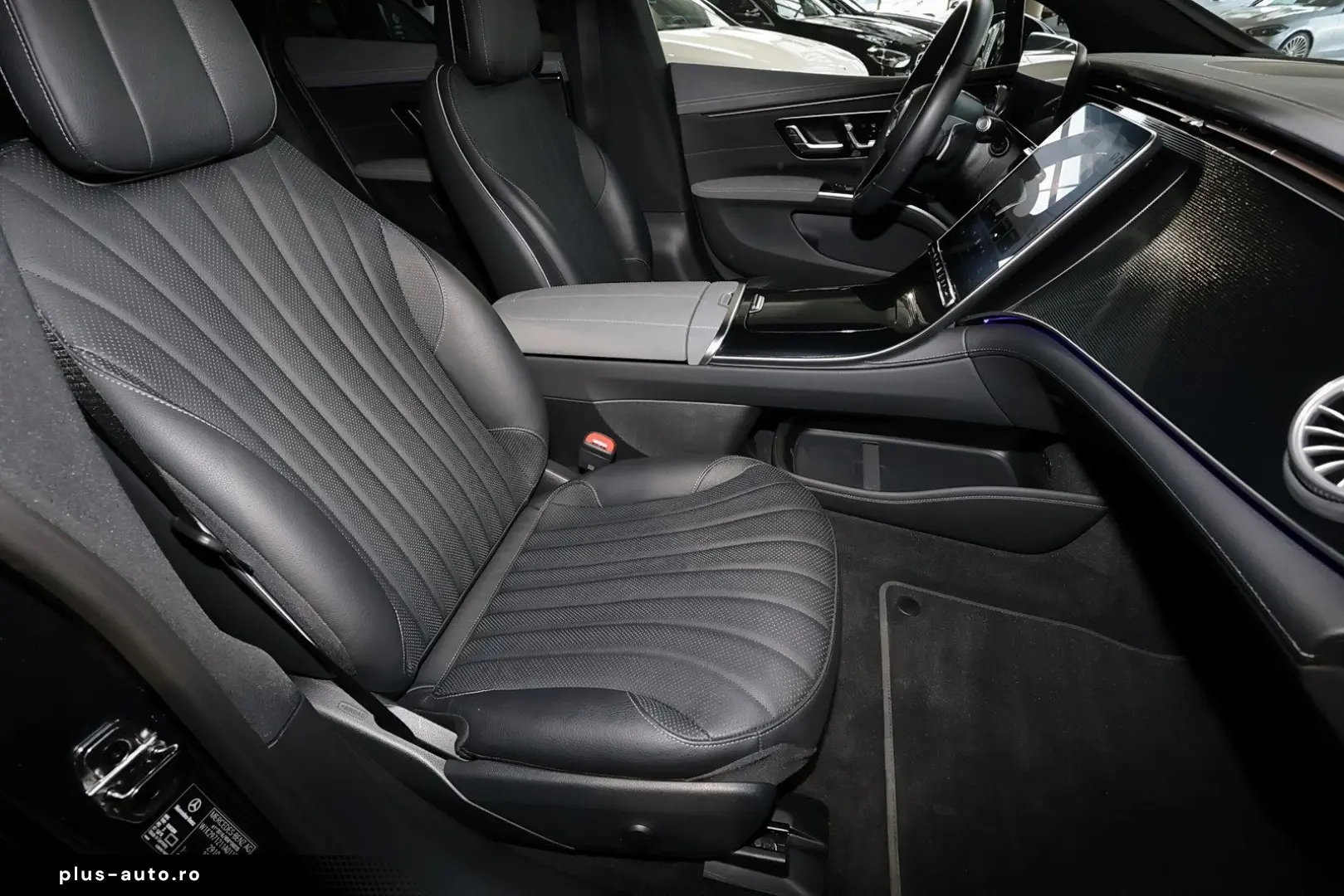 MERCEDES-BENZ EQS 350 Electric Art 360  AHK PANO DIS&hellip;