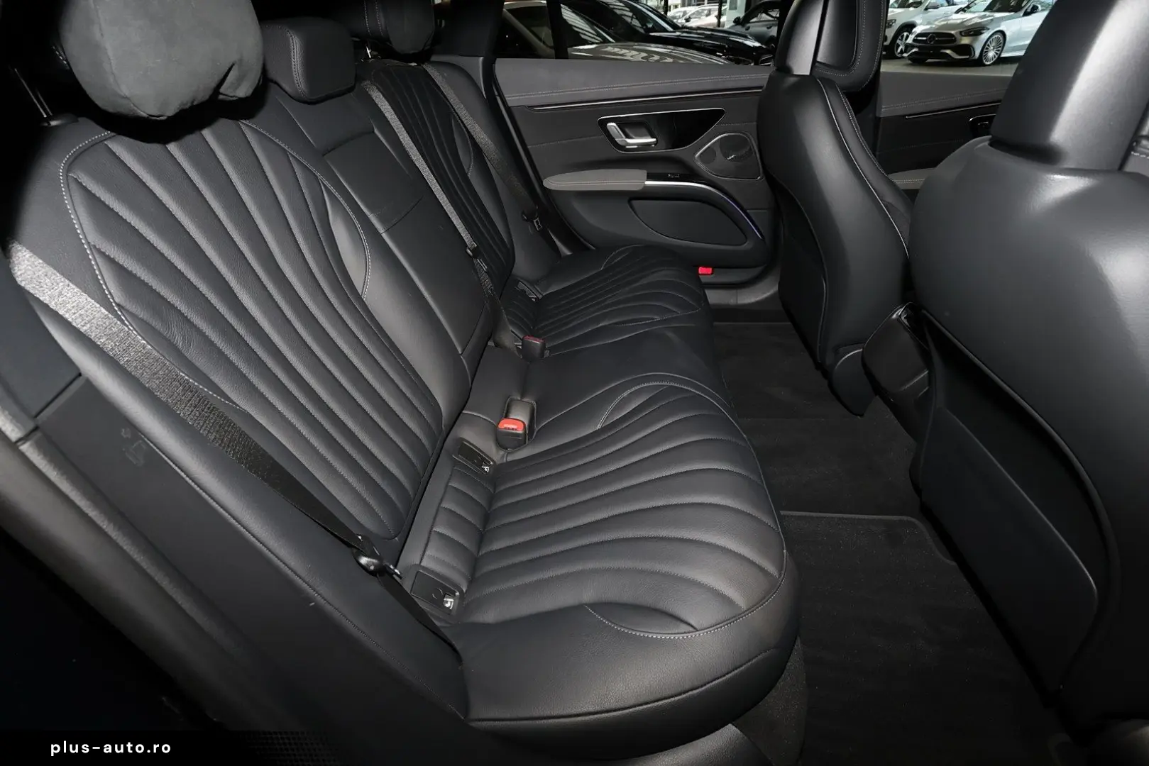 MERCEDES-BENZ EQS 350 Electric Art 360  AHK PANO DIS&hellip;