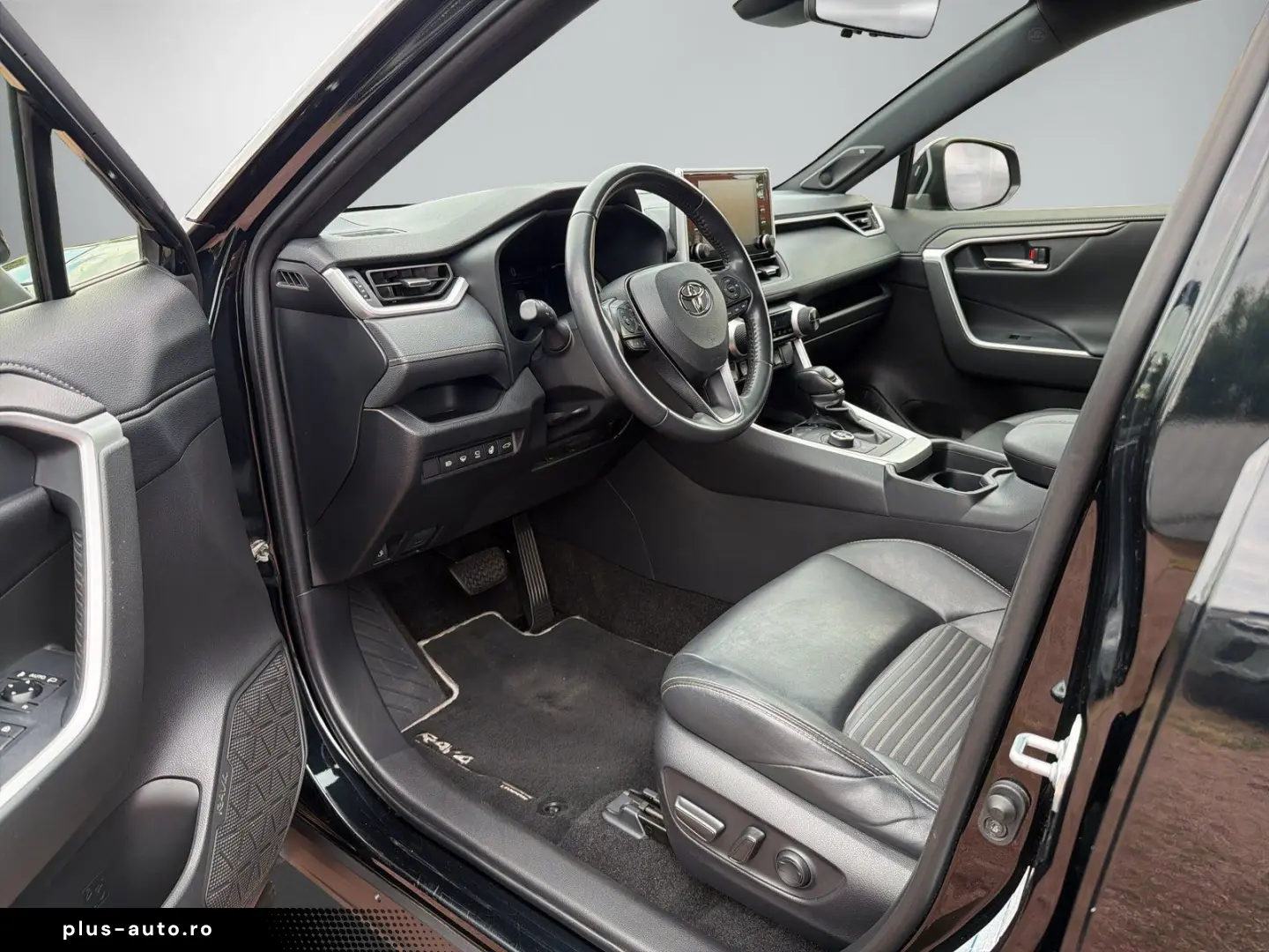 TOYOTA RAV 4  Hybrid 4x4 Black Edition