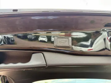 TOYOTA RAV 4  Hybrid 4x4 Black Edition