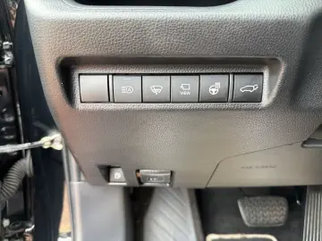 TOYOTA RAV 4  Hybrid 4x4 Black Edition