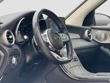 MERCEDES-BENZ GLC 400d 4Matic 9G AMG-Line DIST. Mult…
