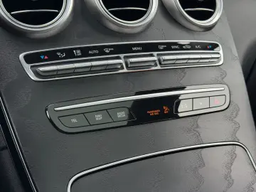 MERCEDES-BENZ GLC 400d 4Matic 9G AMG-Line DIST. Mult…