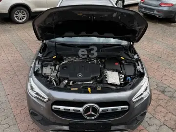 MERCEDES-BENZ GLA 200d 8G-DCT;1 VORBESITZER;AUTOMATIK;KAMERA