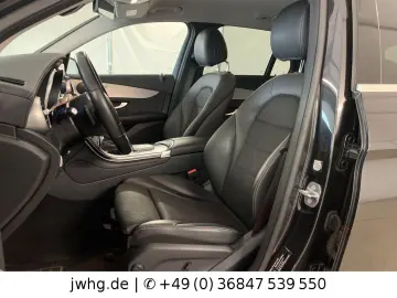 MERCEDES-BENZ GLC 300 e 4M MBUX Kam Virtual Assistenzsysteme