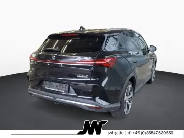 MG Marvel R Performance 70kWh PilotPkt Memo 360 Pan