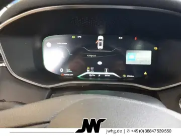 MG Marvel R Performance 70kWh PilotPkt Memo 360 Pan