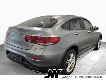 MERCEDES-BENZ GLC 300 e 4M DESIGNO DISTR MASSAGE HUD TRITTBR