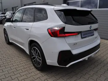 BMW X1 18d sDrive M SPORT