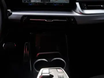 BMW X1 18d sDrive M SPORT