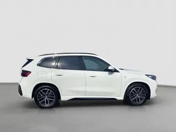 BMW X1 xDrive20d M-Sport Navi LED