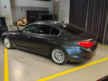 BMW 530e iPerformance Luxury Line