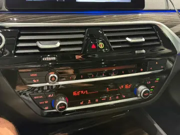 BMW 530e iPerformance Luxury Line