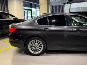 BMW 530e iPerformance Luxury Line
