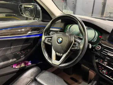 BMW 530e iPerformance Luxury Line