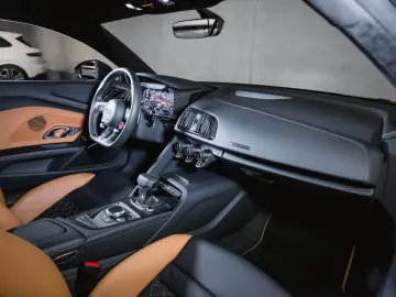 Audi R8 V10 performance quattro