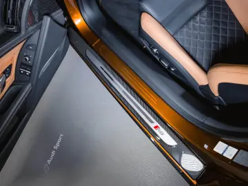 Audi R8 V10 performance quattro