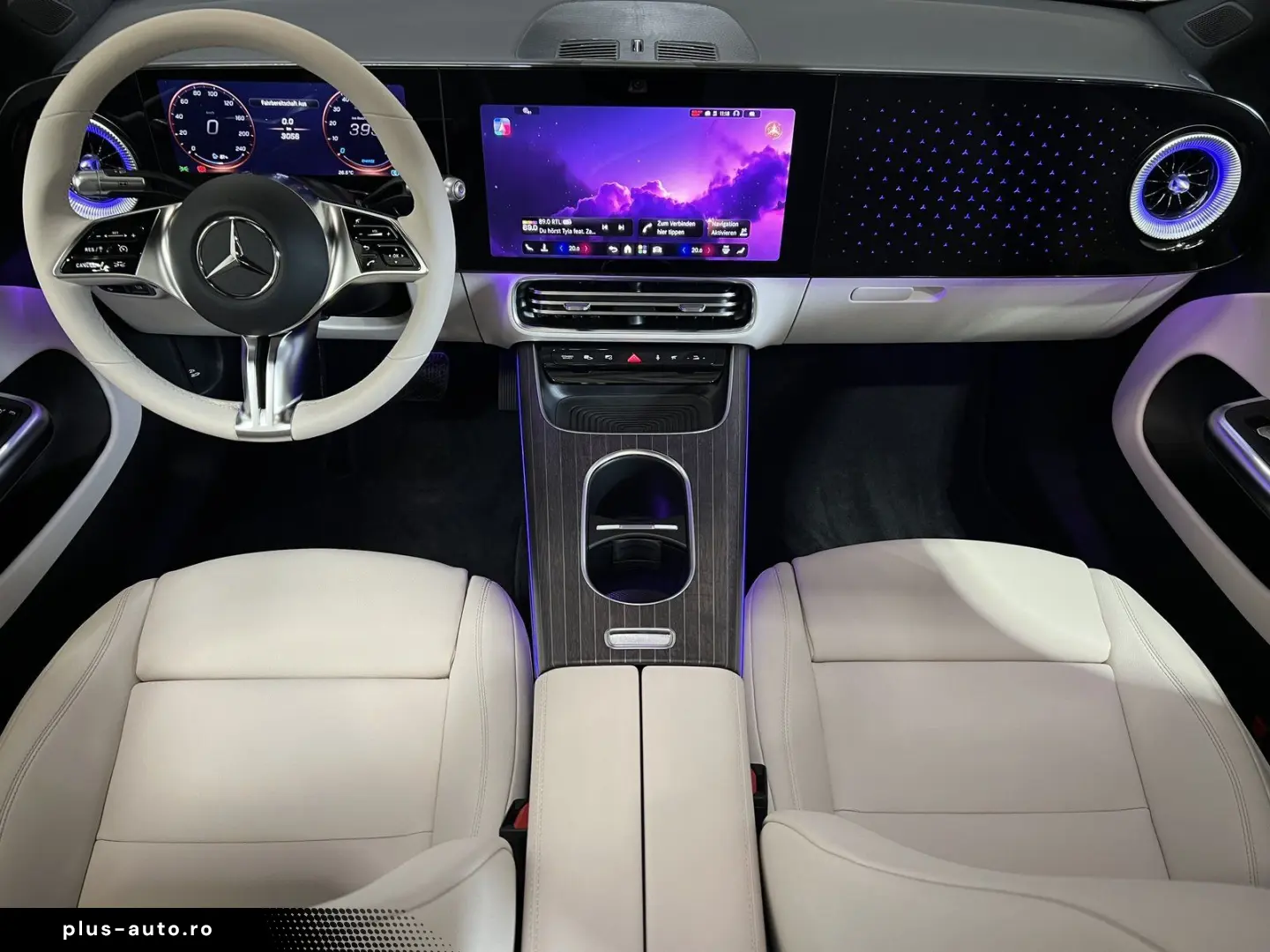 MERCEDES-BENZ CLA 250  EQ Premium Pano MultiBeam Massage 18