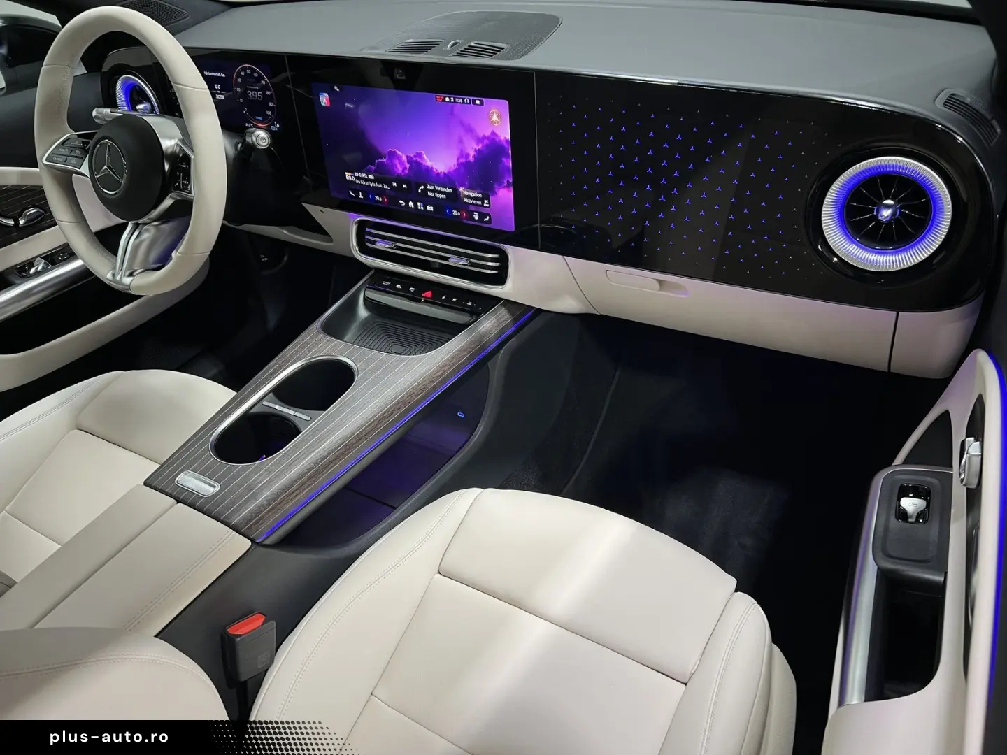 MERCEDES-BENZ CLA 250  EQ Premium Pano MultiBeam Massage 18