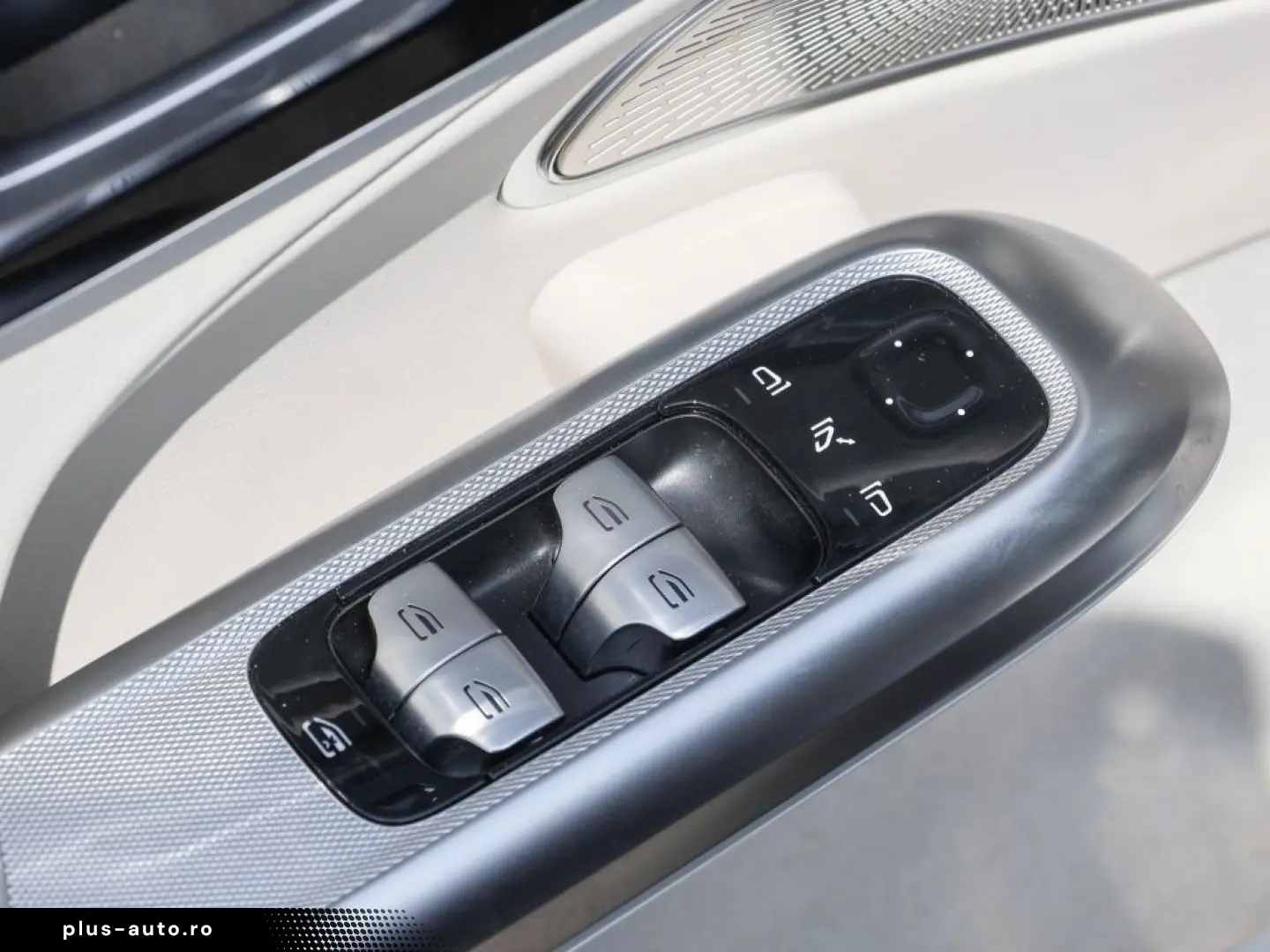 MERCEDES-BENZ E 300 e Avantgarde Burm Distr Keyl Amb&hellip;