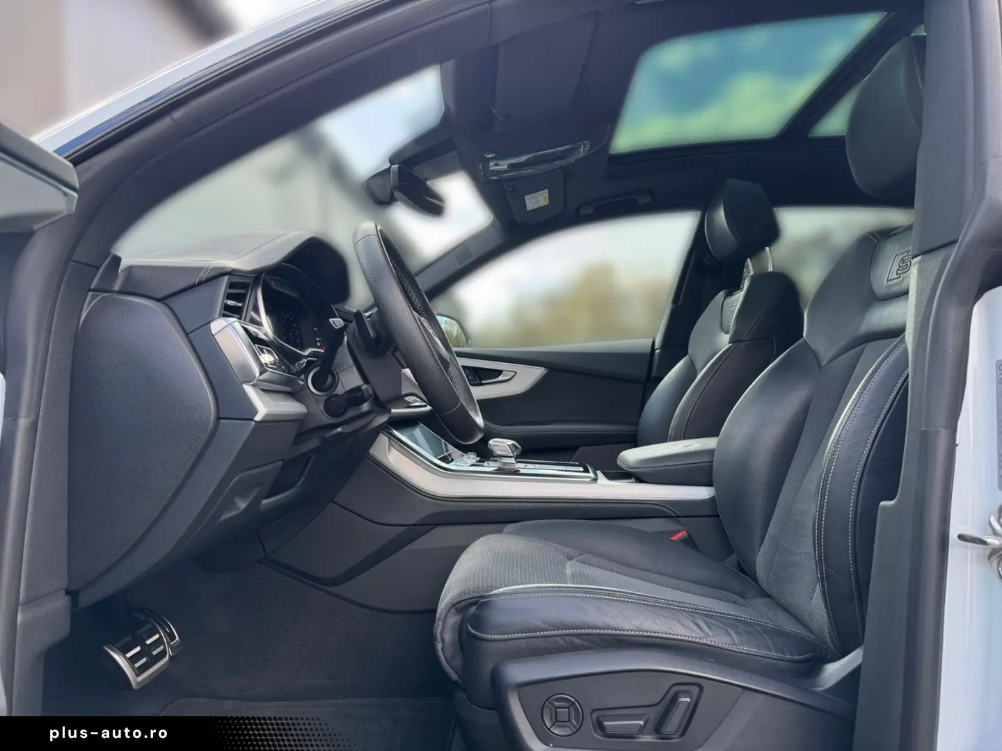 AUDI Q8 45TDI quattro 2xS line MATRIX PANO AHK LUFT