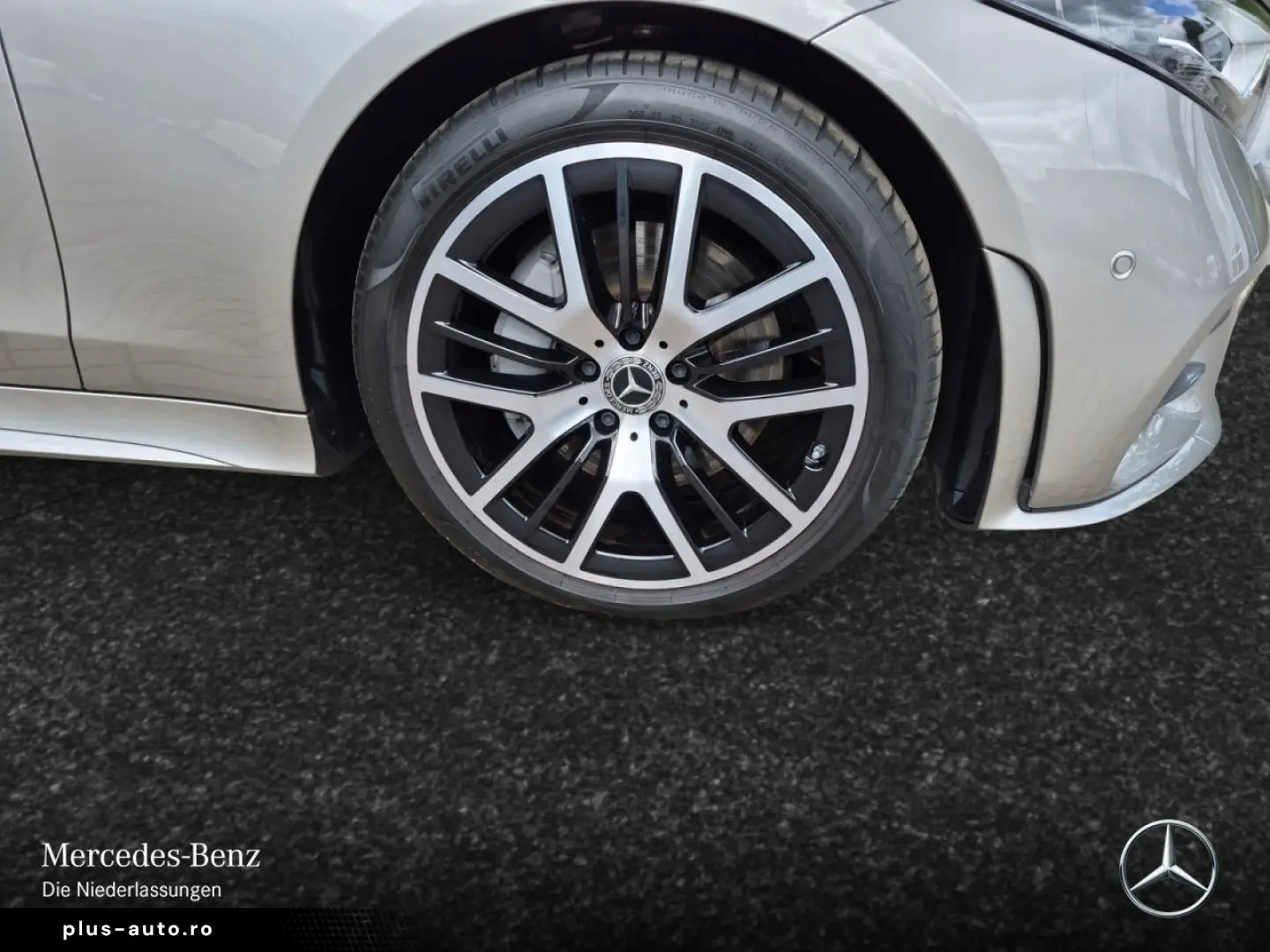 MERCEDES-BENZ CLS 300 d 4M AVANTGARDE AIR BODY BURMESTER 360