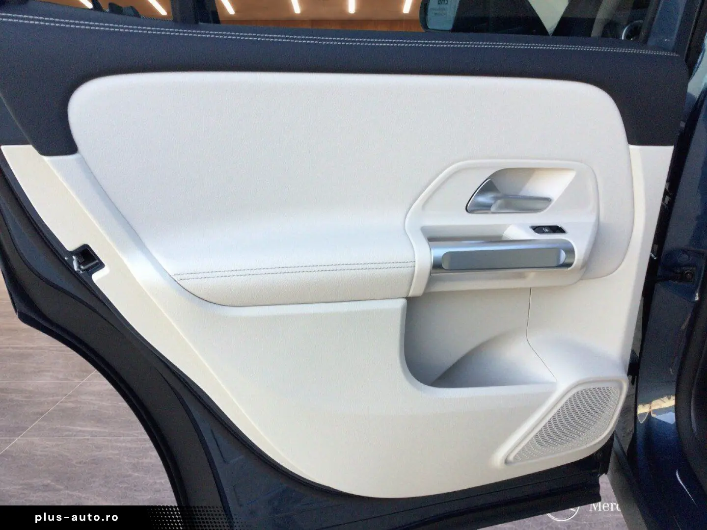 MERCEDES-BENZ EQB 300 4M Progressive Navi PanoDa Dis&hellip;
