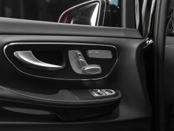 MERCEDES-BENZ V 300 V V 300 d 4MATIC EXCLUSIVE lang AIRMATIC