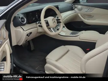MERCEDES-BENZ E 200 360 KAMERA PANO WIDESCREEN AMG LINE