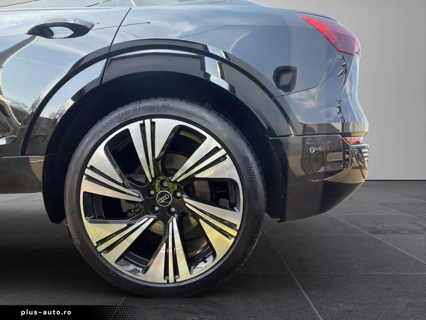 AUDI Q8 Sportback e-tron 50 S-Line quattro  PANO LUFT