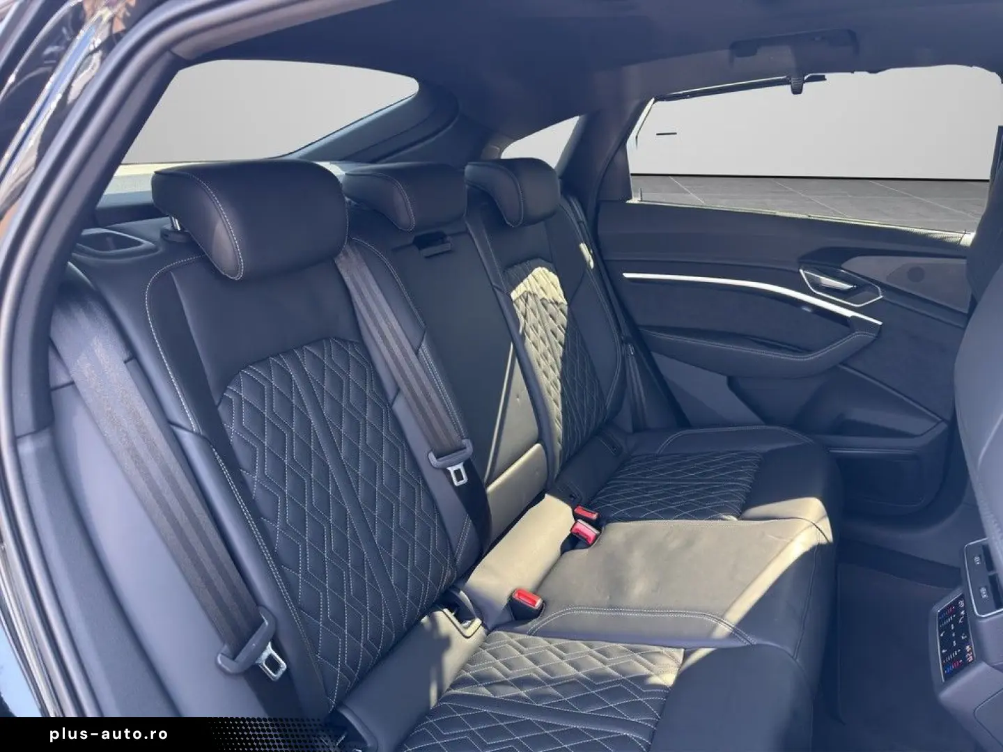 AUDI Q8 Sportback e-tron 50 S-Line quattro  PANO LUFT