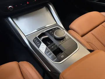 BMW M240i xDrive Coupe HiFi Parkass.  Head-Up 19 LMR