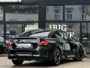 BMW M240i xDrive