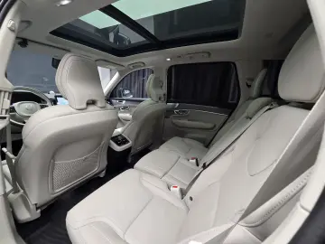 Volvo XC90 Ultra Bright B5 AWD