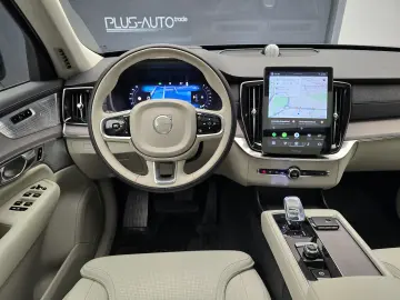 Volvo XC90 Ultra Bright B5 AWD