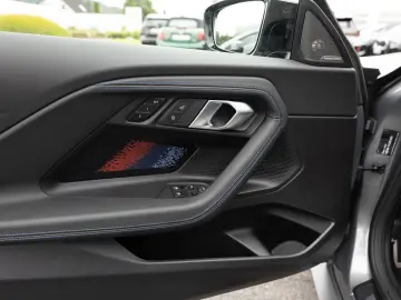 BMW M240i xDrive NAVI H K KAMERA LEDER SHZ PDC KLIMA
