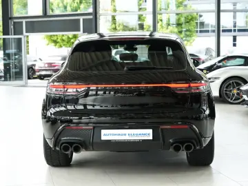 PORSCHE Macan T SPORT-CHRONO PANO BOSE PDLS  KAM 1.HAND