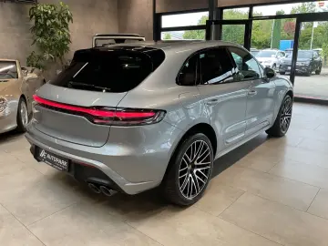 PORSCHE Macan GTS AHK BOSE PASM Pano 21  360